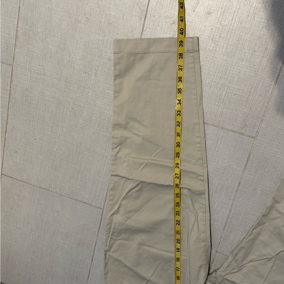 GAP Women's Khaki Elastic Waist Pleated Trousers - size 8 - Picture 7 of 14